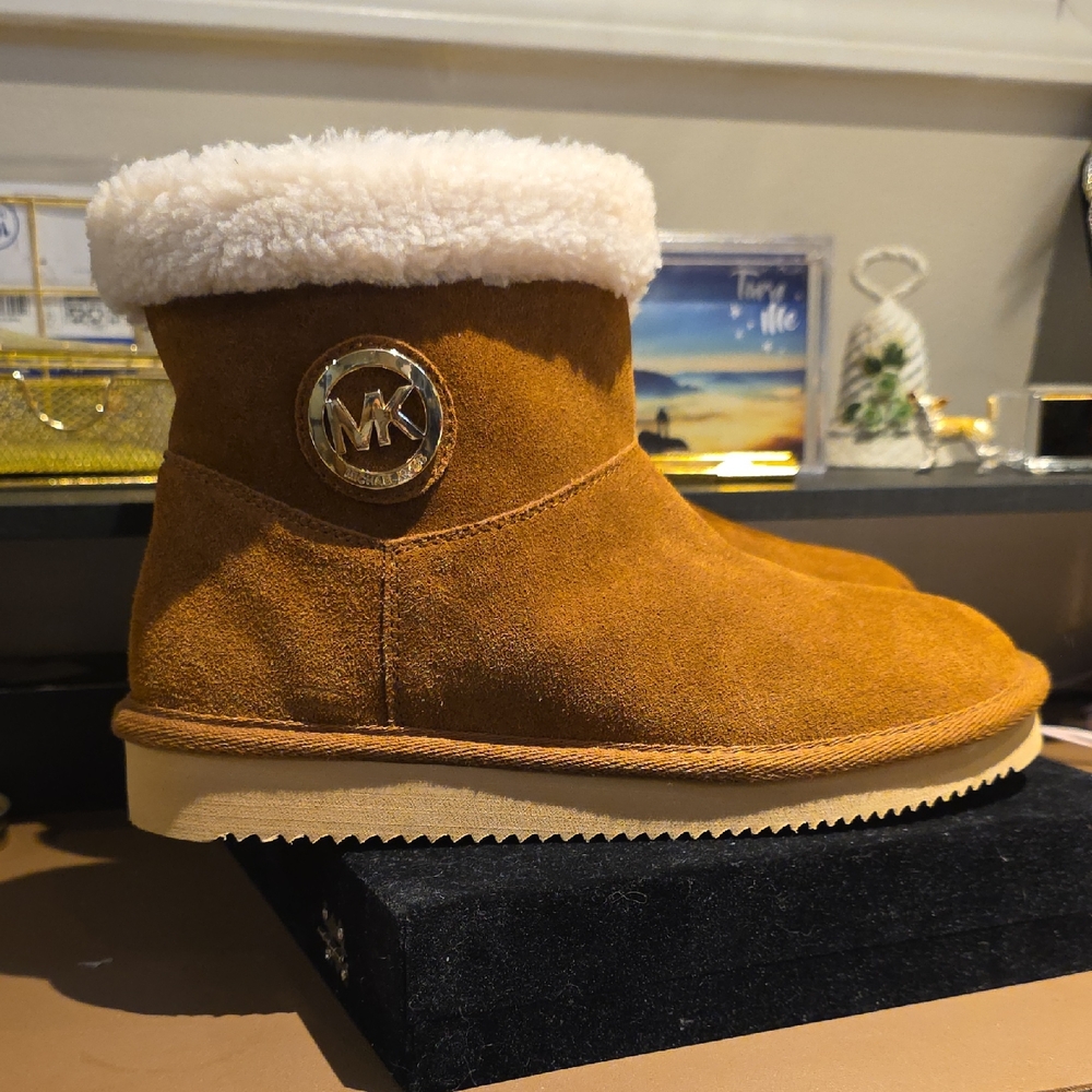 Michael Kors Kids Brown Suede Boots with White Trim